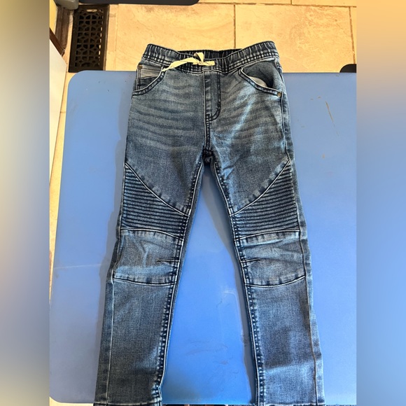 Jeans - Picture 2 of 2